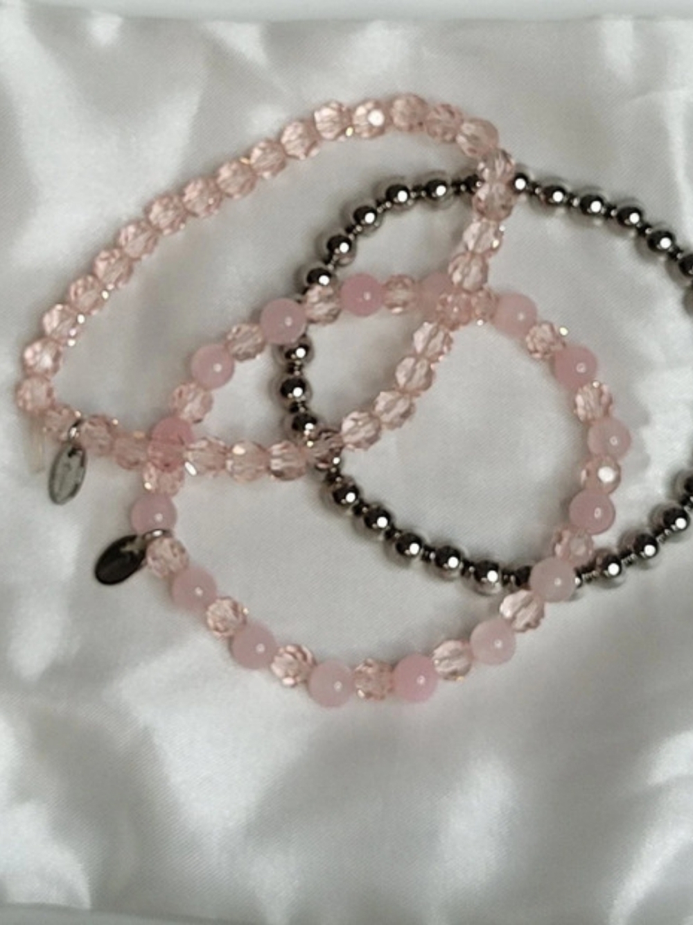 🎁 Free with purchase of $25+ / Tocara Beaded Bracelet Set in Pink & Black